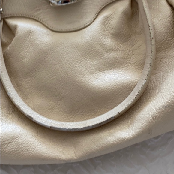 Vintage Ferragamo shoulder bag - Picture 7 of 7